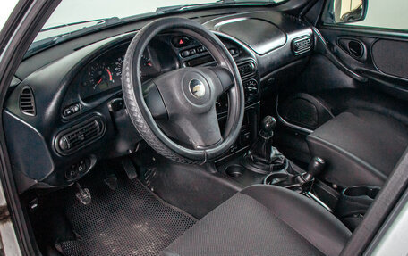 Chevrolet Niva I рестайлинг, 2012 год, 789 540 рублей, 10 фотография