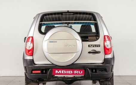 Chevrolet Niva I рестайлинг, 2012 год, 789 540 рублей, 9 фотография