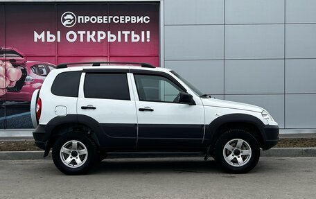 Chevrolet Niva I рестайлинг, 2019 год, 979 000 рублей, 5 фотография