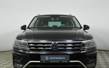 Volkswagen Tiguan II, 2019 год, 2 699 000 рублей, 5 фотография
