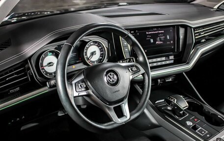 Volkswagen Touareg III, 2019 год, 4 799 000 рублей, 12 фотография