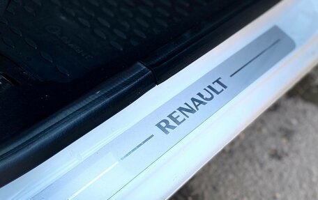 Renault Logan II, 2016 год, 950 000 рублей, 20 фотография