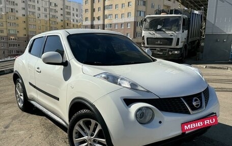 Nissan Juke II, 2011 год, 1 550 000 рублей, 3 фотография