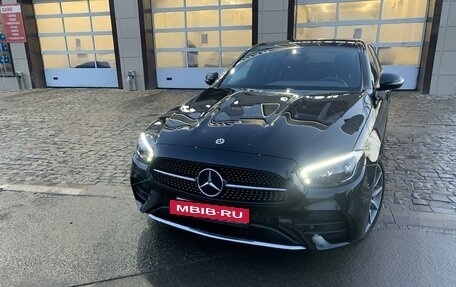 Mercedes-Benz E-Класс, 2021 год, 5 200 000 рублей, 3 фотография