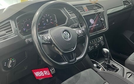 Volkswagen Tiguan II, 2019 год, 2 100 000 рублей, 9 фотография