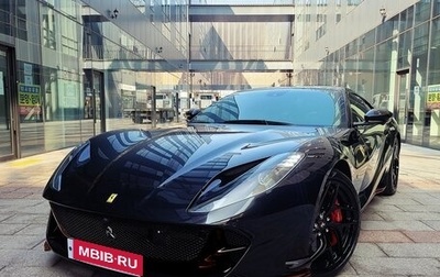 Ferrari 812, 2020 год, 35 930 000 рублей, 1 фотография