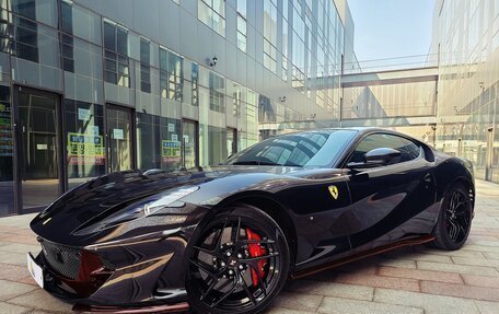 Ferrari 812, 2020 год, 35 930 000 рублей, 2 фотография