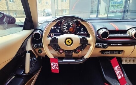 Ferrari 812, 2020 год, 35 930 000 рублей, 6 фотография