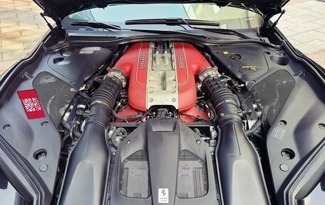 Ferrari 812, 2020 год, 35 930 000 рублей, 17 фотография