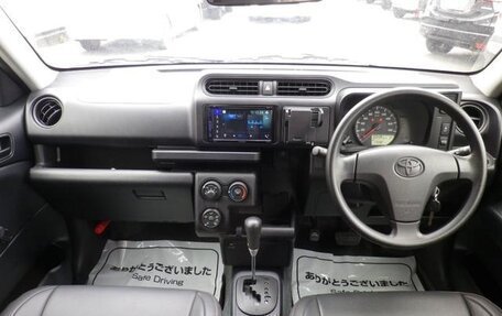 Toyota Probox I, 2020 год, 780 000 рублей, 11 фотография