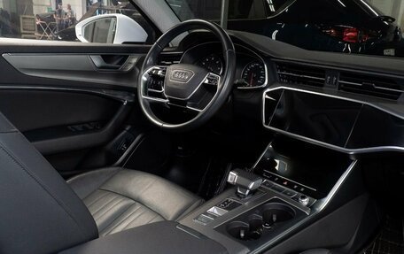 Audi A6, 2020 год, 4 500 000 рублей, 9 фотография