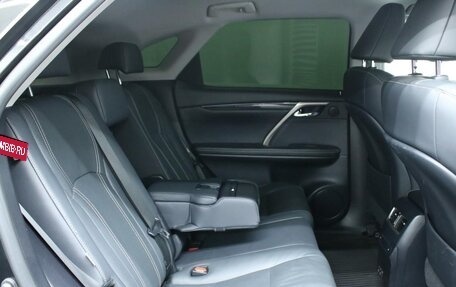 Lexus RX IV рестайлинг, 2020 год, 5 800 000 рублей, 4 фотография