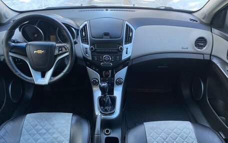 Chevrolet Cruze II, 2012 год, 670 000 рублей, 16 фотография