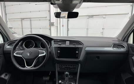 Volkswagen Tiguan II, 2021 год, 3 420 000 рублей, 8 фотография