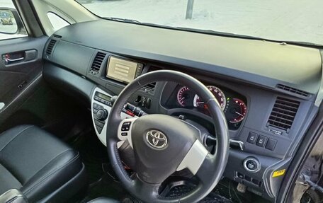 Toyota ISis I, 2012 год, 1 549 000 рублей, 10 фотография