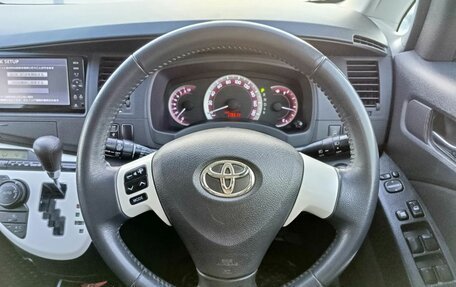 Toyota ISis I, 2012 год, 1 549 000 рублей, 19 фотография