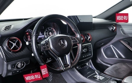 Mercedes-Benz A-Класс AMG, 2015 год, 2 697 000 рублей, 14 фотография