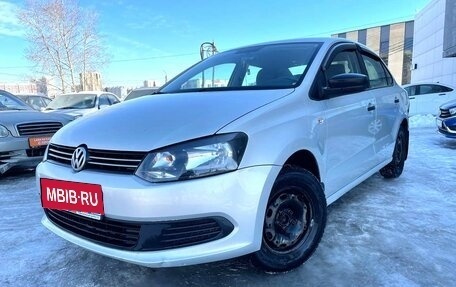 Volkswagen Polo VI (EU Market), 2013 год, 755 000 рублей, 1 фотография