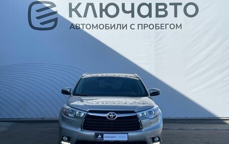 Toyota Highlander III, 2014 год, 3 640 000 рублей, 2 фотография