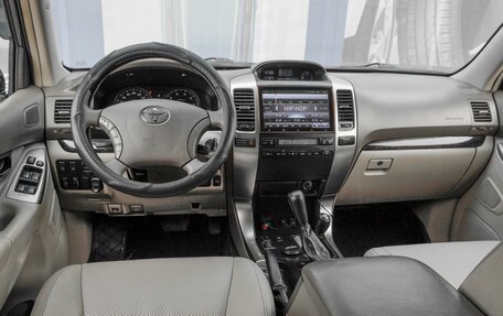 Toyota Land Cruiser Prado 120 рестайлинг, 2008 год, 2 789 000 рублей, 6 фотография