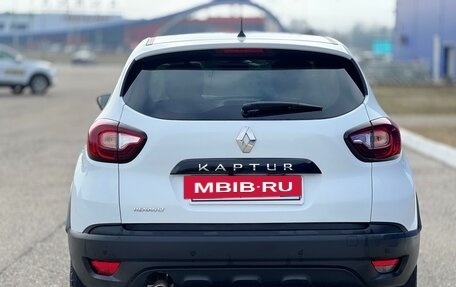 Renault Kaptur I рестайлинг, 2017 год, 1 330 000 рублей, 4 фотография
