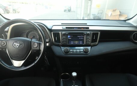 Toyota RAV4, 2013 год, 2 143 000 рублей, 11 фотография