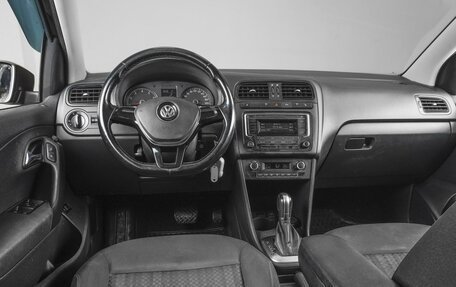 Volkswagen Polo VI (EU Market), 2017 год, 1 569 000 рублей, 6 фотография