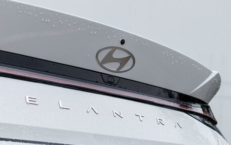 Hyundai Elantra, 2023 год, 2 649 000 рублей, 13 фотография