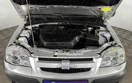 Chevrolet Niva I рестайлинг, 2011 год, 695 000 рублей, 4 фотография