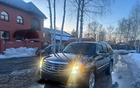 Cadillac Escalade III, 2011 год, 2 200 000 рублей, 3 фотография