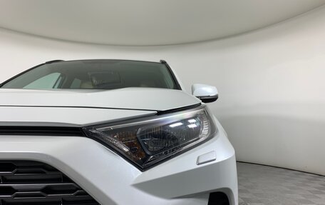 Toyota RAV4, 2020 год, 3 415 000 рублей, 10 фотография