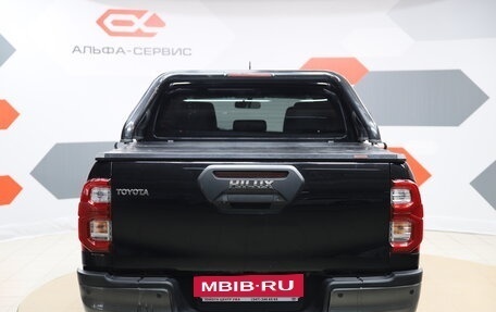 Toyota Hilux VIII, 2020 год, 4 690 000 рублей, 6 фотография