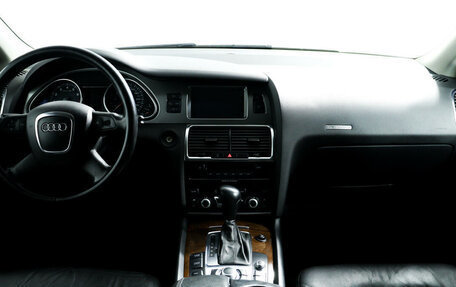 Audi Q7, 2006 год, 1 345 000 рублей, 11 фотография