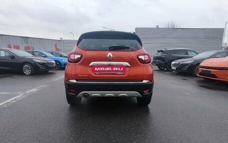 Renault Kaptur I рестайлинг, 2018 год, 1 649 000 рублей, 7 фотография