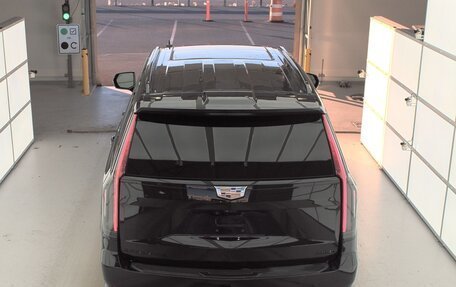 Cadillac Escalade V, 2023 год, 14 300 000 рублей, 5 фотография