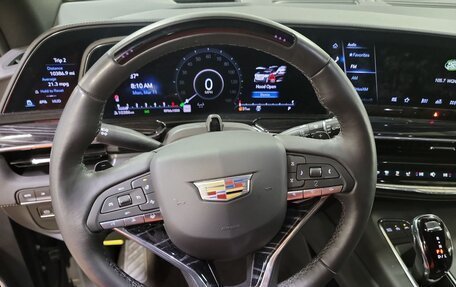 Cadillac Escalade V, 2023 год, 14 300 000 рублей, 9 фотография