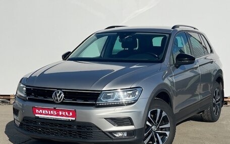 Volkswagen Tiguan II, 2019 год, 2 600 000 рублей, 1 фотография