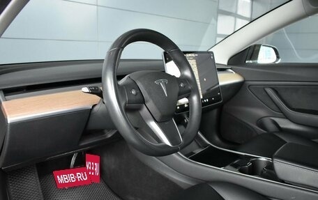 Tesla Model 3 I, 2018 год, 3 150 000 рублей, 10 фотография
