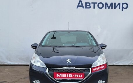 Peugeot 208 II, 2013 год, 740 000 рублей, 2 фотография