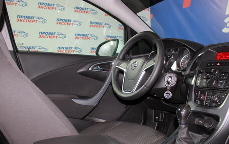 Opel Astra J, 2013 год, 855 000 рублей, 6 фотография