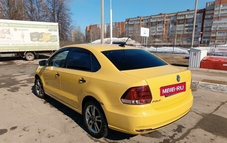 Volkswagen Polo VI (EU Market), 2017 год, 650 000 рублей, 4 фотография