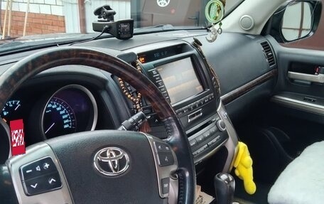 Toyota Land Cruiser 200, 2011 год, 3 750 000 рублей, 19 фотография