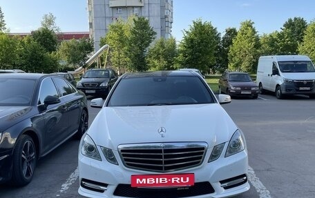 Mercedes-Benz E-Класс, 2012 год, 1 720 000 рублей, 3 фотография