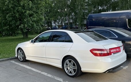 Mercedes-Benz E-Класс, 2012 год, 1 720 000 рублей, 5 фотография