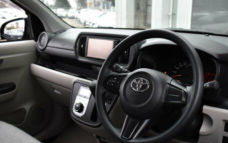 Toyota Passo III, 2017 год, 1 175 000 рублей, 9 фотография