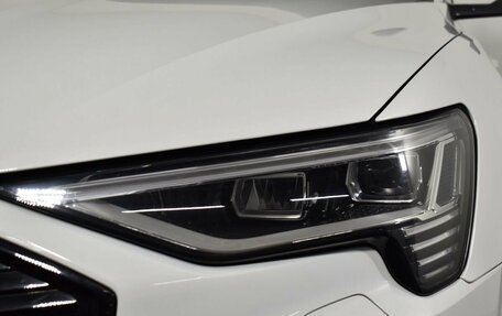 Audi e-tron I, 2020 год, 5 400 000 рублей, 7 фотография