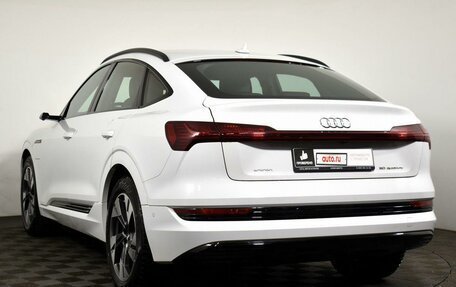 Audi e-tron I, 2020 год, 5 400 000 рублей, 6 фотография