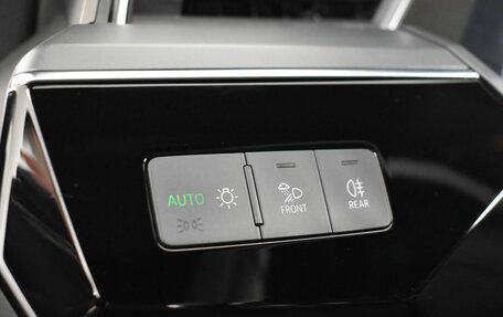 Audi e-tron I, 2020 год, 5 400 000 рублей, 35 фотография