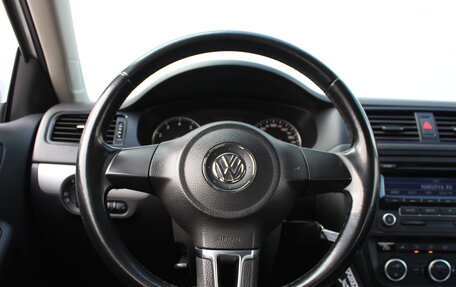 Volkswagen Jetta VI, 2012 год, 1 255 000 рублей, 12 фотография