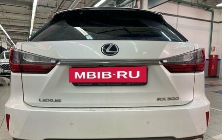 Lexus RX IV рестайлинг, 2019 год, 4 997 000 рублей, 7 фотография